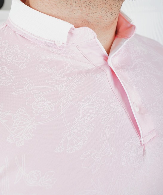 Мъжка бледо розова поло тениска с бели контурни цветя