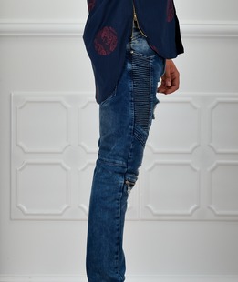 Мъжки тъмни дънки с цип и кръпки на коляното D36