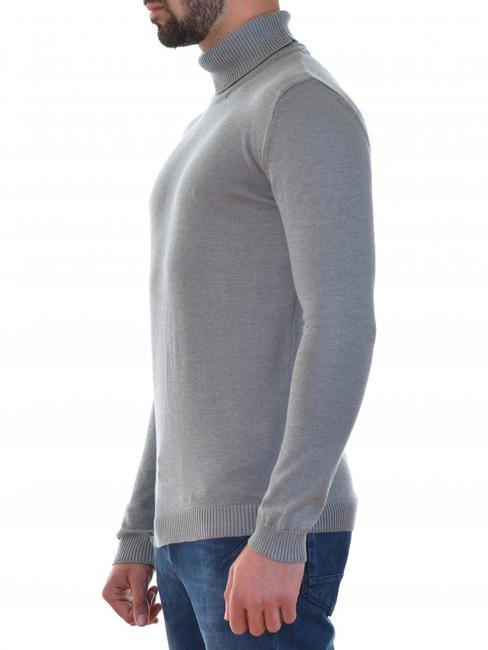Мъжки сив пуловер с поло яка