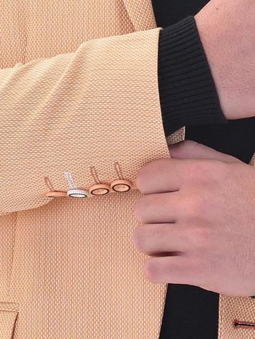 Мъжко вталено сако цвят пудра