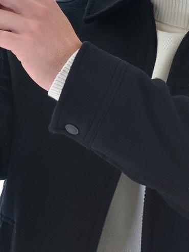 Мъжко късо черно яке с яка