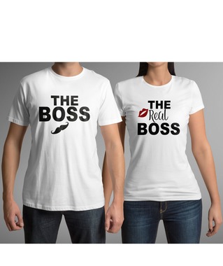 М918 - Мъжка бяла тениска на Кинг The Boss с черна щампа М918 - Мъжка бяла тениска на Кинг The Boss с черна щампа