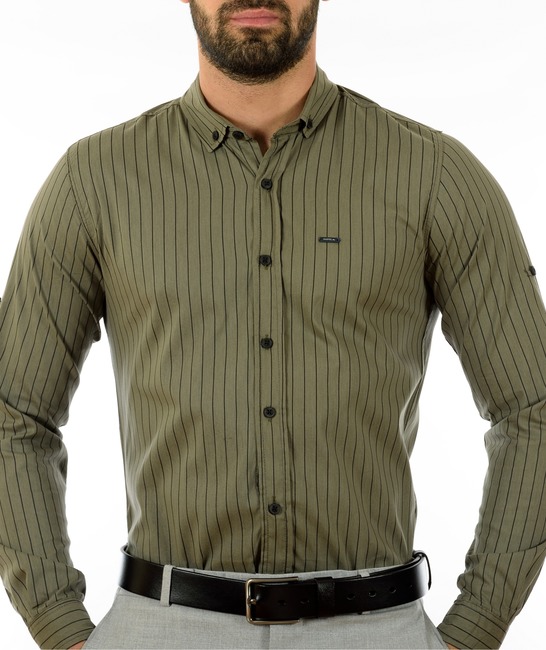Мъжка зелена риза на черни райета 