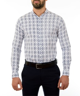 Мъжка бяла риза на сини ромбоиди