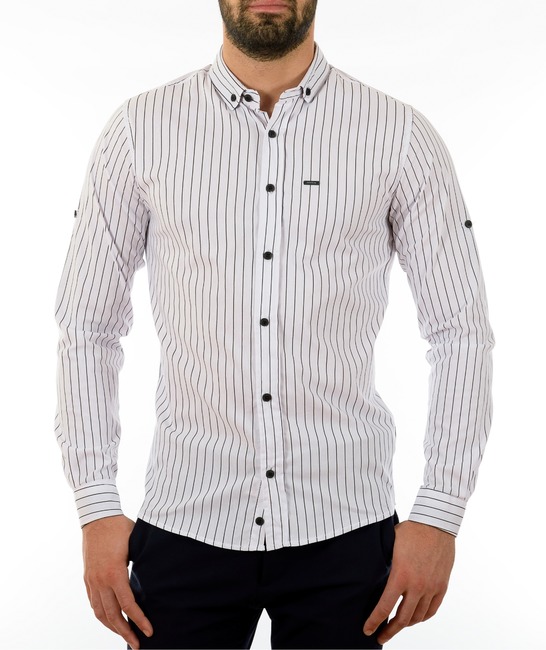Мъжка бяла риза на тесни черни райета