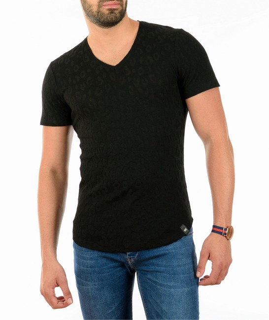 Мъжка черна тениска на леопардови петна