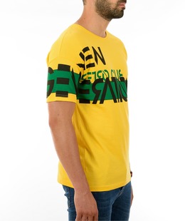 Мъжка жълта тениска на зелено и черно