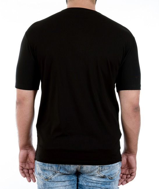 02 - Мъжка черна тениска с червена лента
