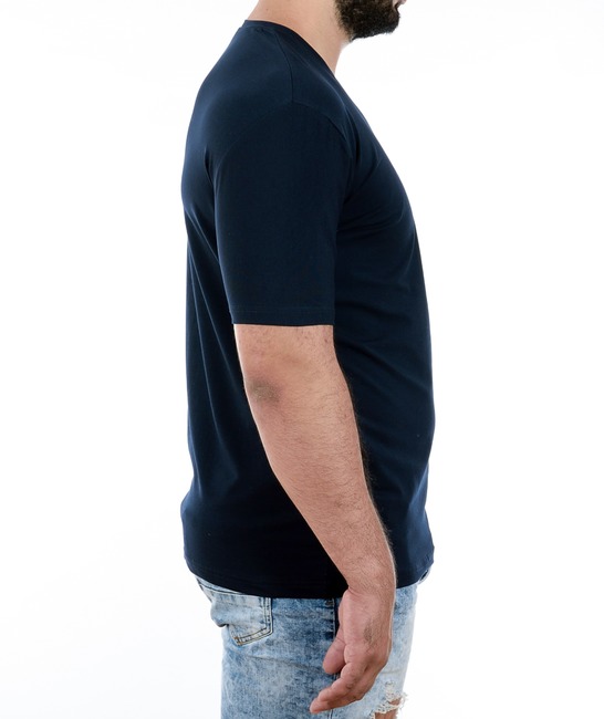 04 - Мъжка тъмно синя тениска с малка щампа