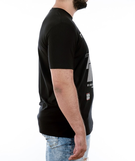 35 - Мъжка черна тениска с голяма райрана щампа