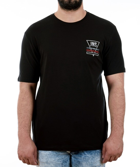 40 - Мъжка черна тениска с малък бял триъгълник