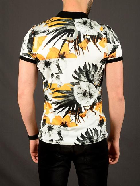 01 - Мъжка бяла тениска с яка на жълти цветя и палмови листа