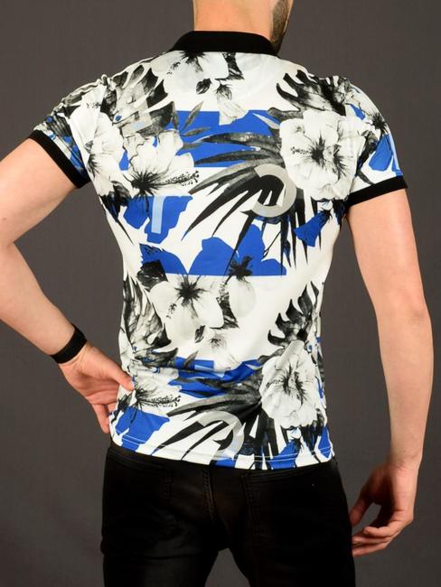 03 - Мъжка бяла тениска с яка на сини цветя и палмови листа