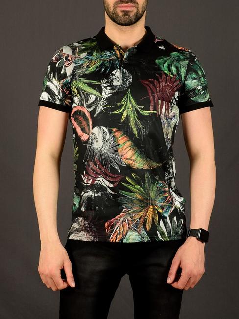 08 - Мъжка черна тениска с яка на цветни тропически листа