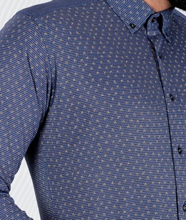 Синя мъжка риза на звездички