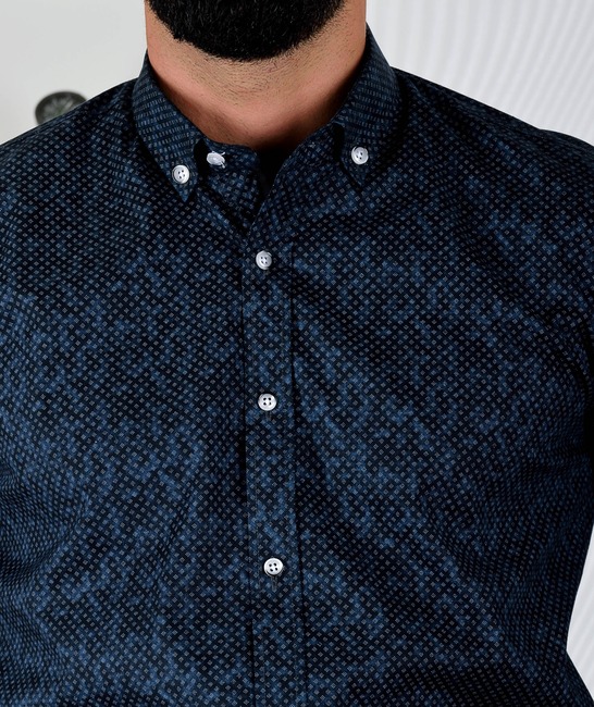 Мъжка черна ефектна петниста риза на малки точки