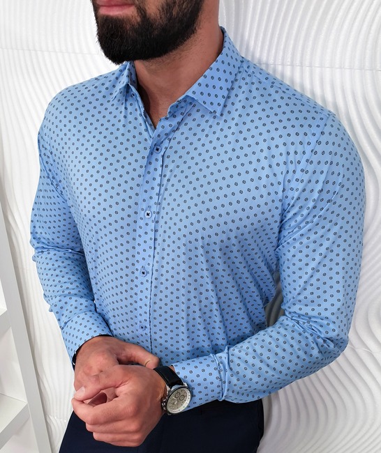 Синя мъжка риза на черни орнаменти