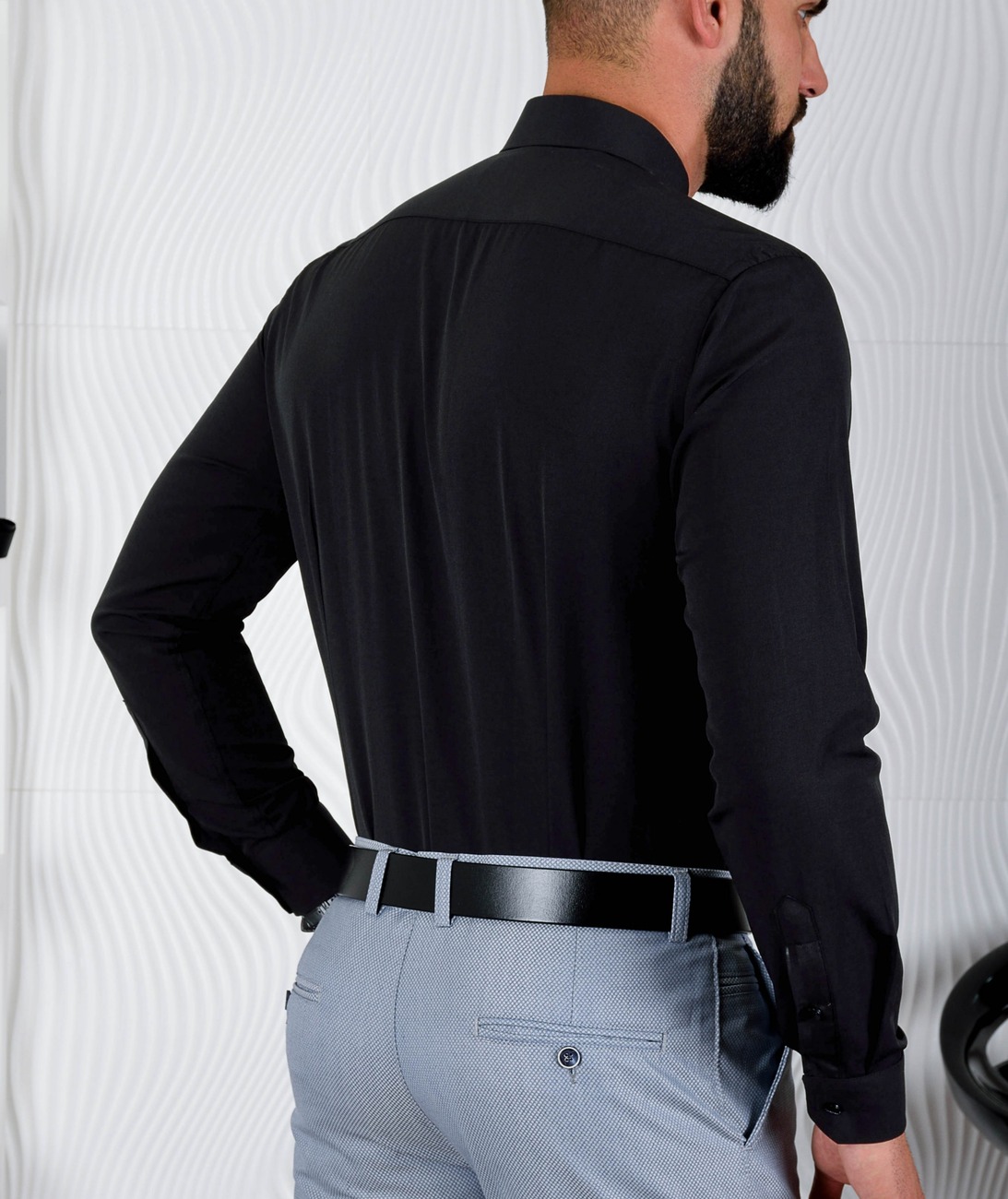 Изчистена мъжка черна риза Standart Slim Fit Изчистена мъжка черна риза Standart Slim Fit
