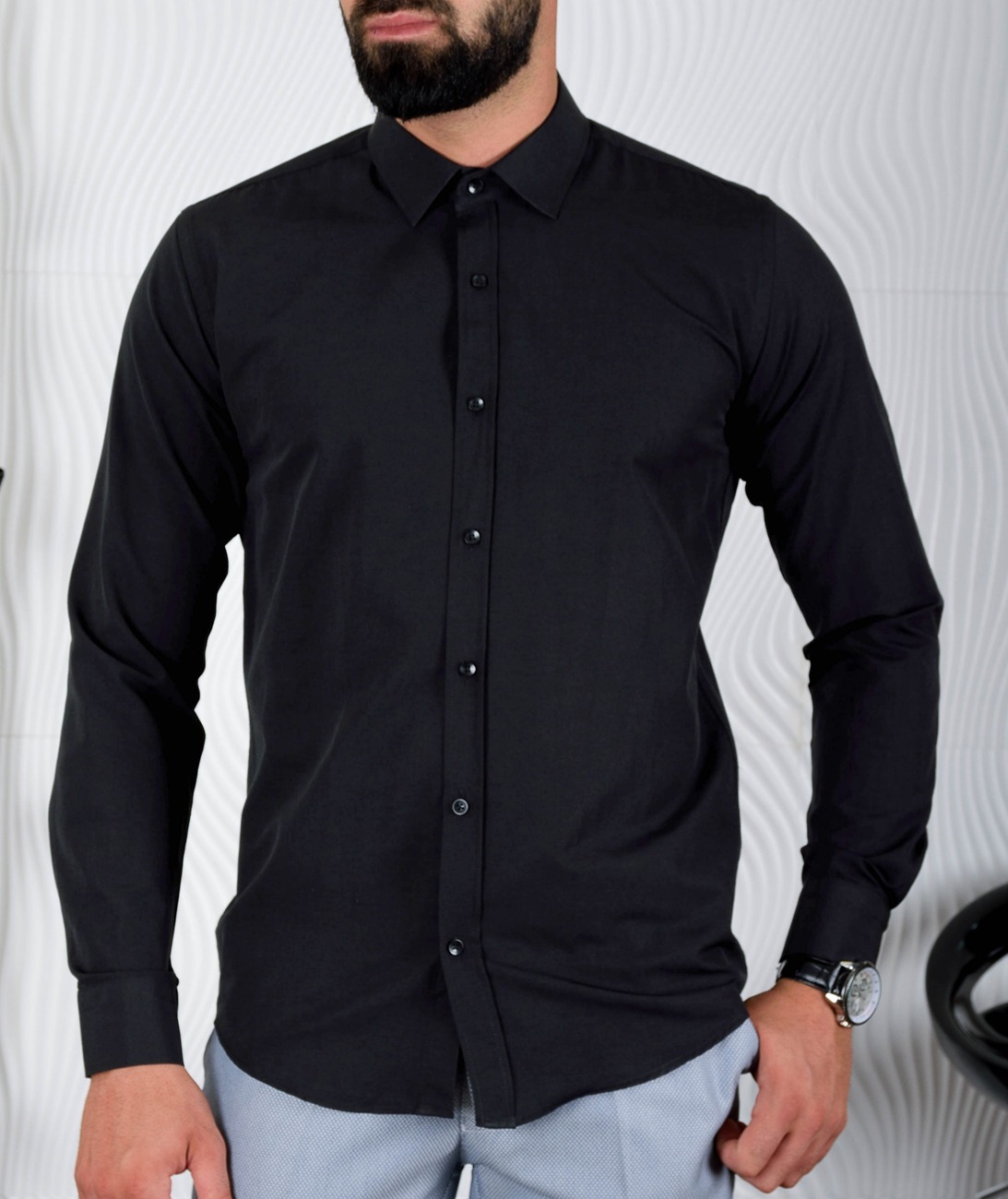 Изчистена мъжка черна риза Standart Slim Fit Изчистена мъжка черна риза Standart Slim Fit