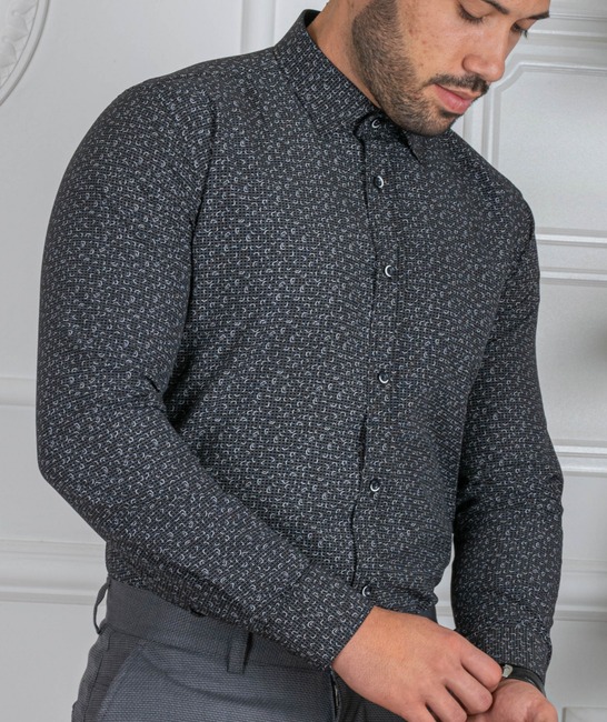 Черна мъжка риза с дъговидни бели елементи