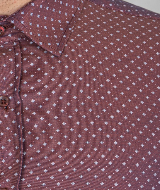 Кафява мъжка риза имитираща преливка към син цвят