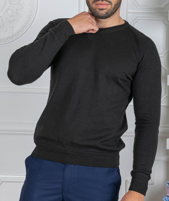 Мъжки пуловер остро деколте и реглан ръкав цвят черен