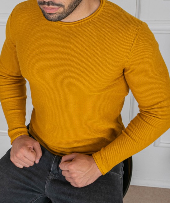 Мъжки изчистен пуловер цвят горчица