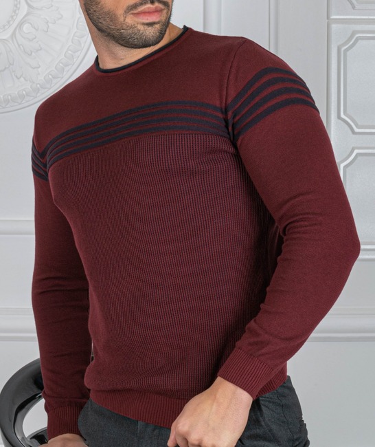 Мъжки пуловер цвят бордо с хоризонтални ленти