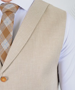 Мъжки бежов едноредов елек с два джоба