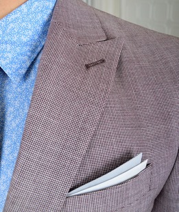 Мъжко спортно сако на ивици цвят бордо