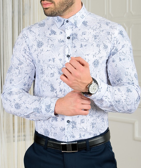 Бяла мъжка риза на графични цветя