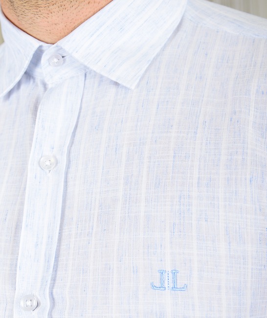 Мъжка синя ленена риза на бели вертикални ленти