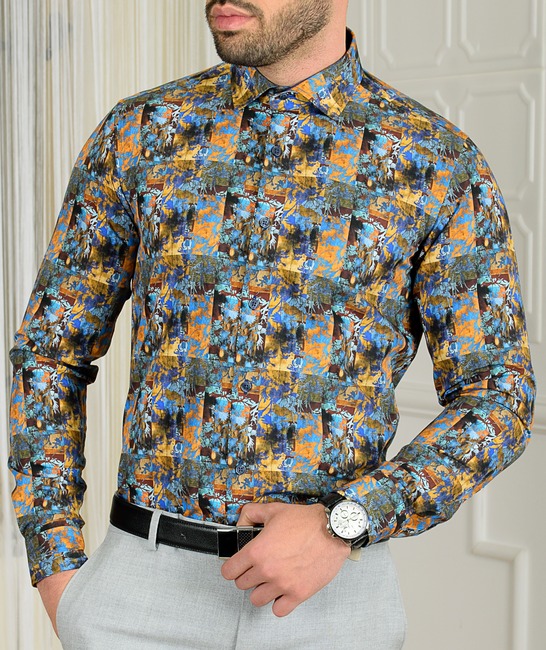 Мъжка цветна риза на цветя и листа