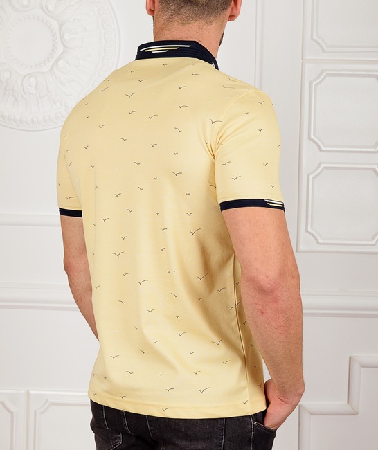 Мъжка жълта поло тениска с птици