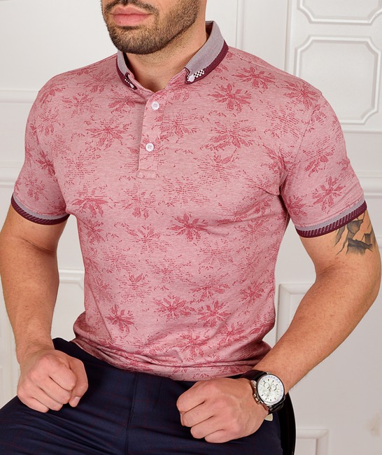 Мъжка ефектна тениска с яка цвят бордо на цветя