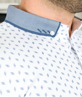 Мъжка бяла тениска с яка на лентички