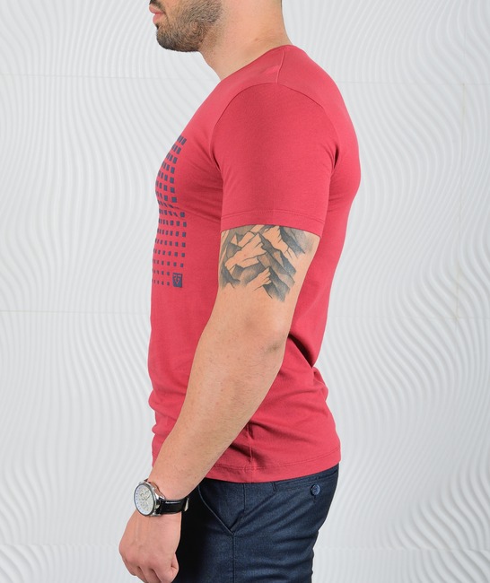 Мъжка тениска цвят бордо на квадратчета