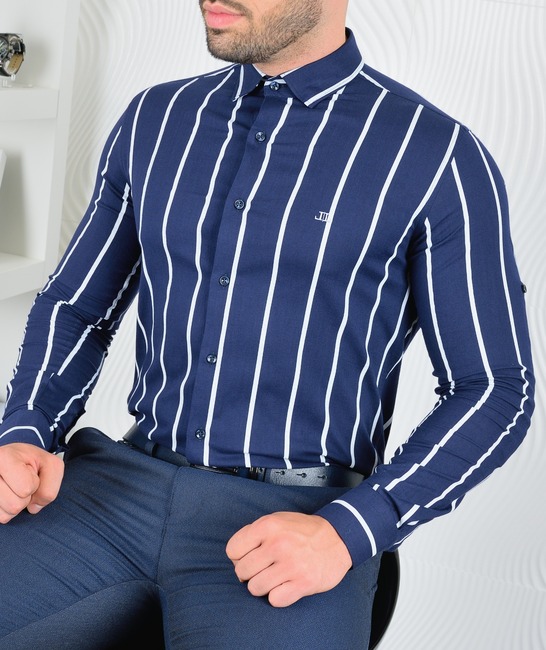 Мъжка синя ленена риза на вертикални ленти
