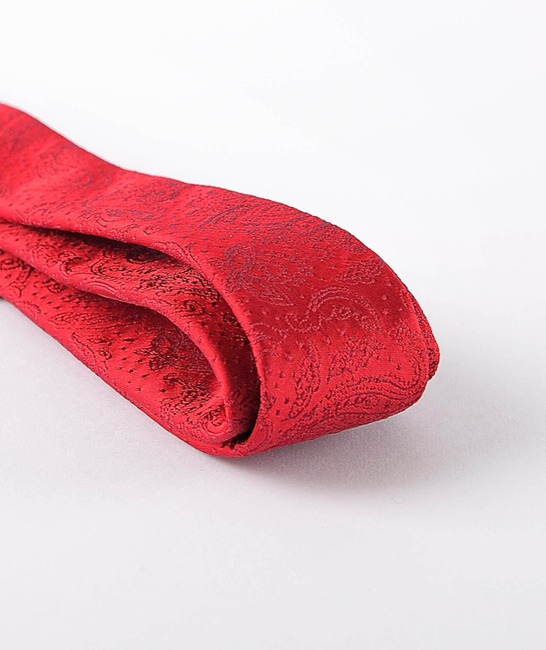 Мъжка червена вратовръзка с кърпичка на пейсли елементи