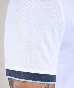 Мъжка бяла тениска с яка