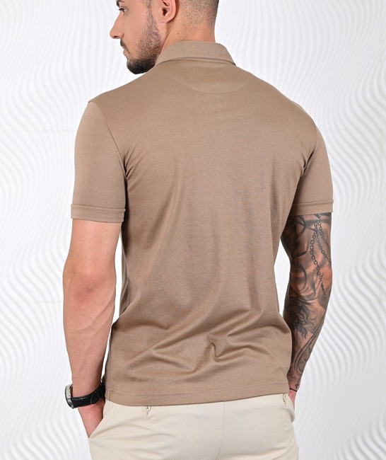 Мъжка поло тениска с джоб цвят кафяв