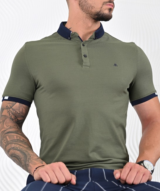 Мъжка зелена тениска с яка с три ленти