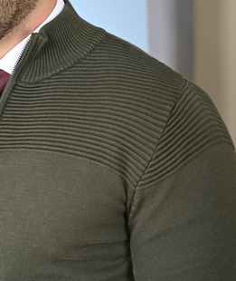 Мъжка зелена жилетка с цял цип