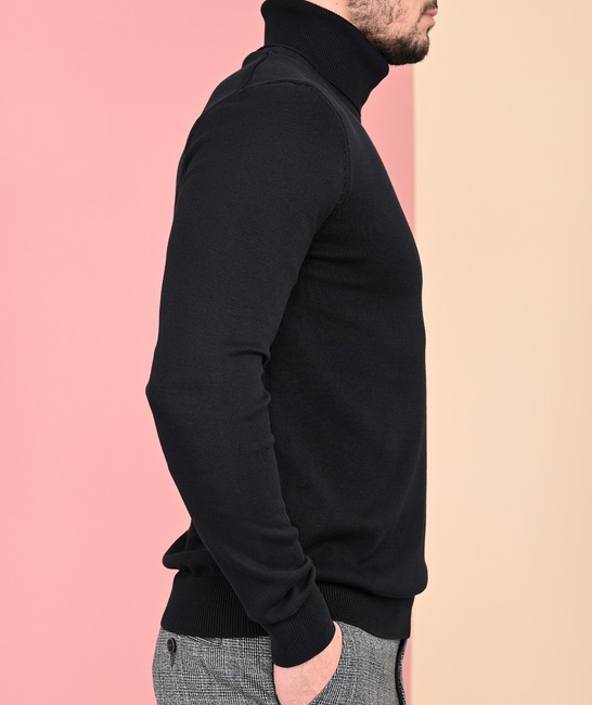 Мъжко плетено полo цвят черен