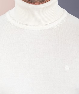 Мъжко плетено полo цвят екрю