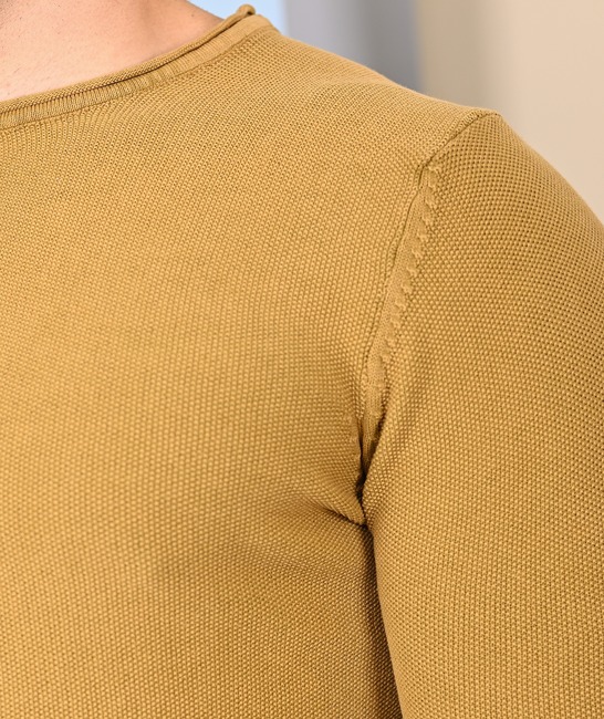 Мъжки релефен пуловер цвят горчица