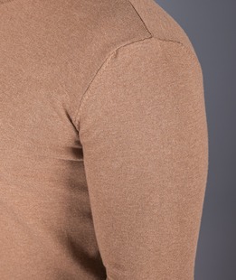 Изчистен кафяв мъжки пуловер