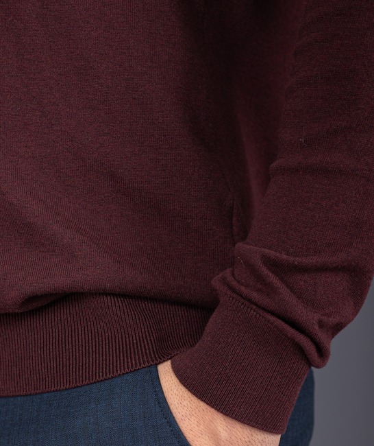 Изчистен мъжки пуловер цвят бордо