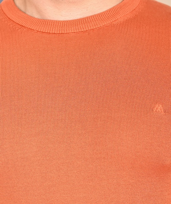 Мъжки пуловер с обло деколте цвят оранжев