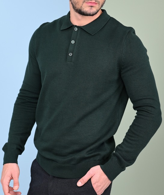 Мъжки плетен пуловер с три копчета цвят зелен